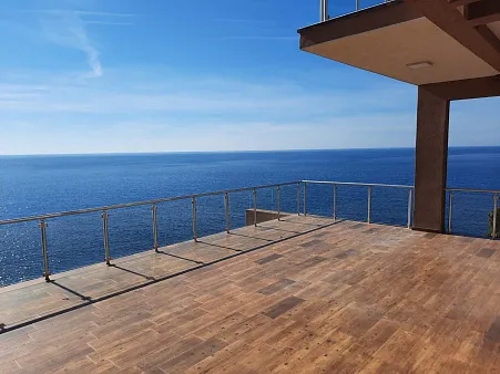 Villa on the first line to the sea — photo 3